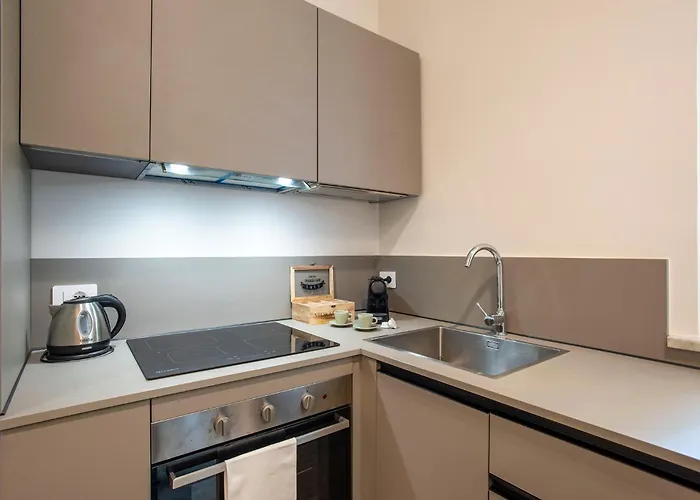 Mazzini Signature Apartment *